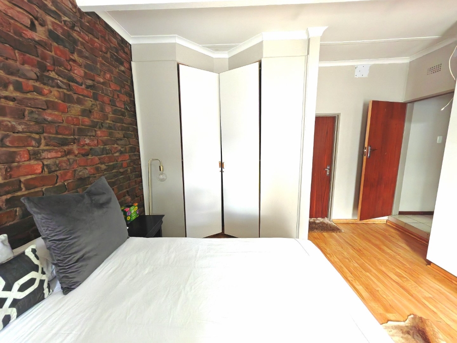 5 Bedroom Property for Sale in Fichardt Park Free State